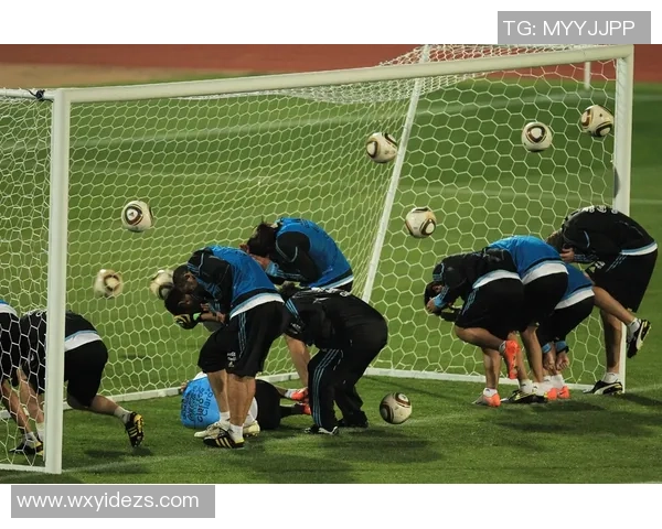 迪巴拉的足球之路：从阿根廷天才到欧洲豪门的璀璨旅程