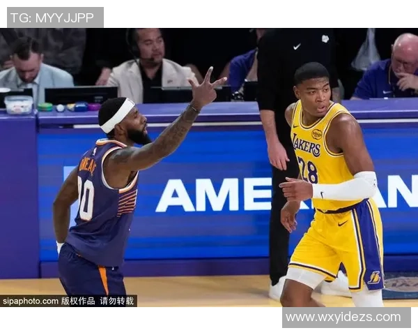 雷霆对决湖人隆多展现绝佳球技引发球迷热议